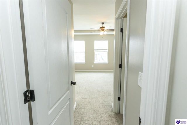 602 Napa Valley Court, Vine Grove, KY 40175