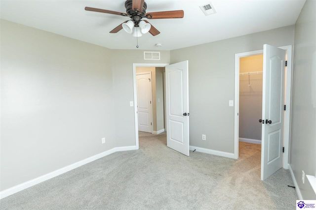 602 Napa Valley Court, Vine Grove, KY 40175