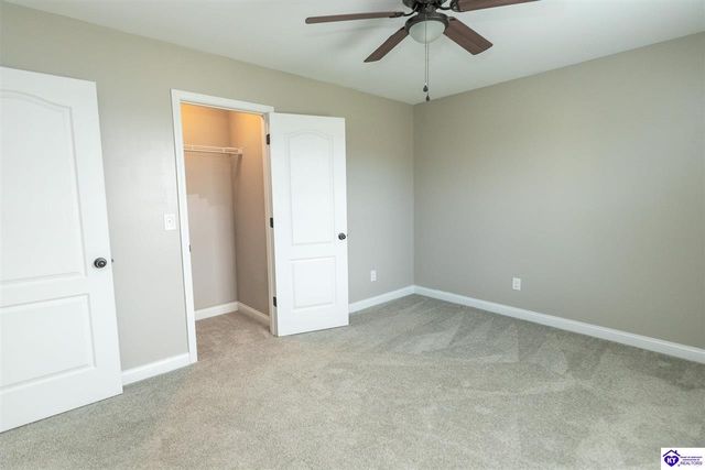 602 Napa Valley Court, Vine Grove, KY 40175