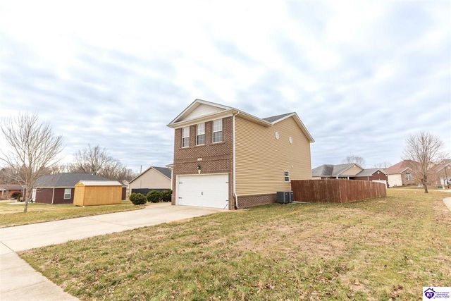 602 Napa Valley Court, Vine Grove, KY 40175