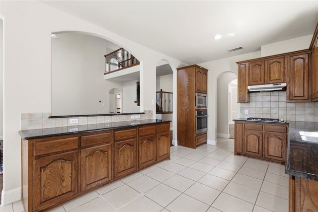 357 Spring Meadow Drive, Fairview, TX 75069
