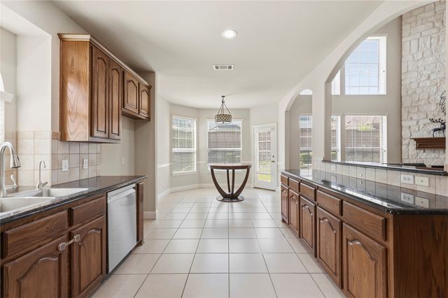 357 Spring Meadow Drive, Fairview, TX 75069