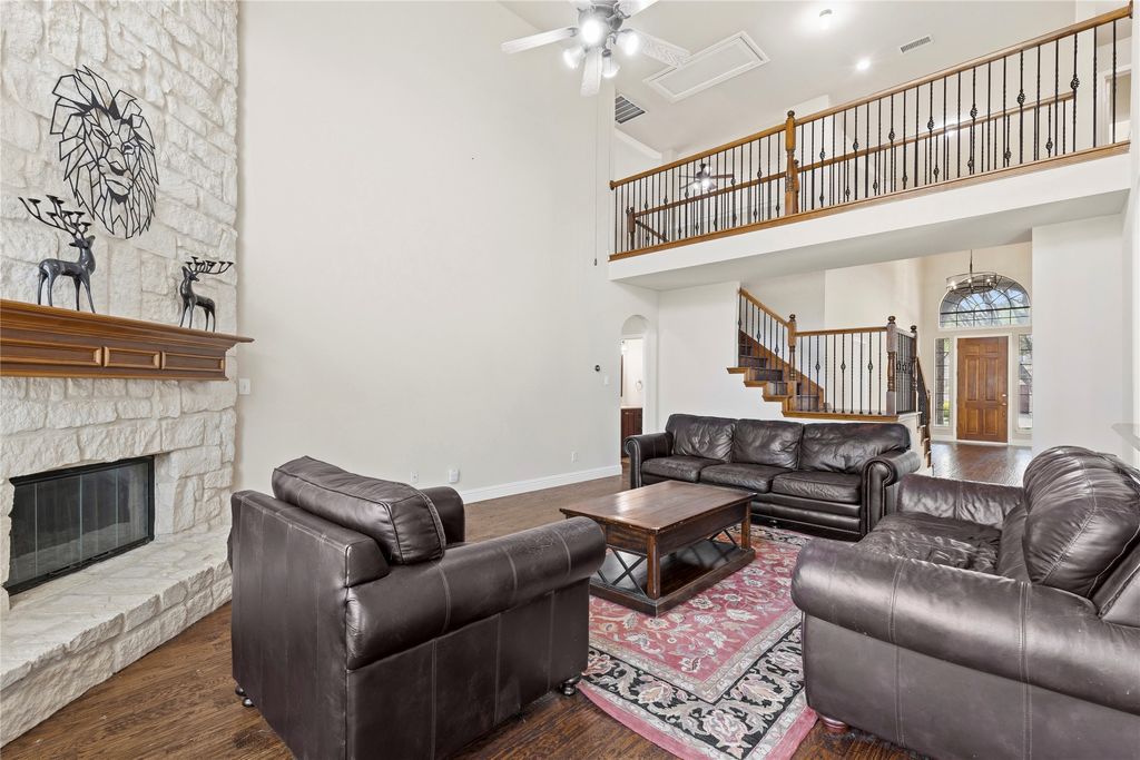 357 Spring Meadow Drive, Fairview, TX 75069