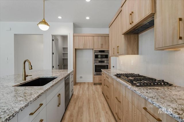 4637 N Collister Dr, Boise, ID 83703