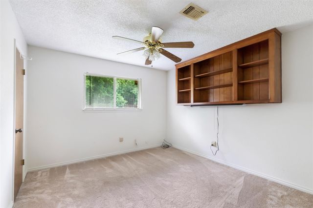 3703 Stoneybrook Street, Baytown, TX 77521