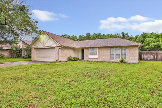 3703 Stoneybrook Street, Baytown, TX 77521