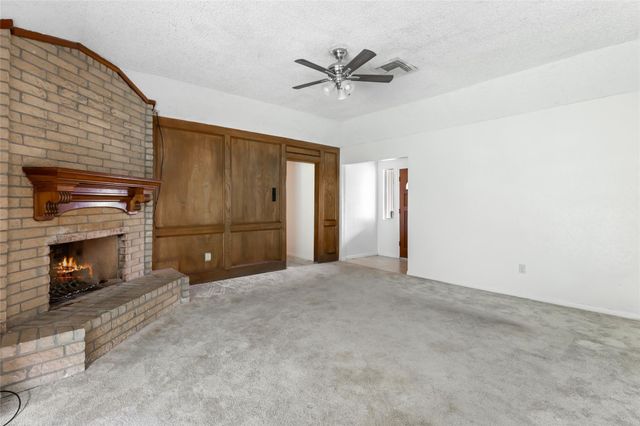 3703 Stoneybrook Street, Baytown, TX 77521