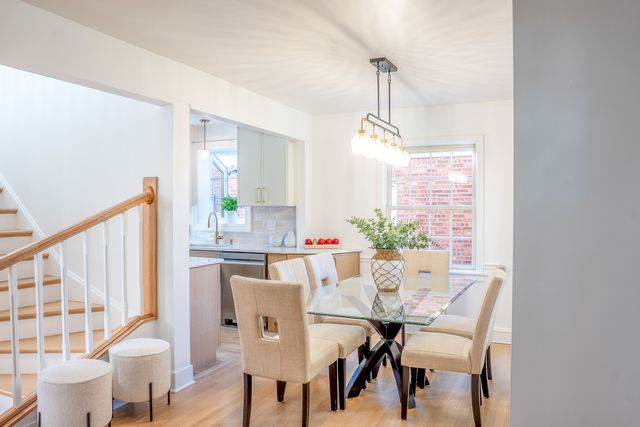 5205 N Osceola Avenue, Chicago, IL 60656