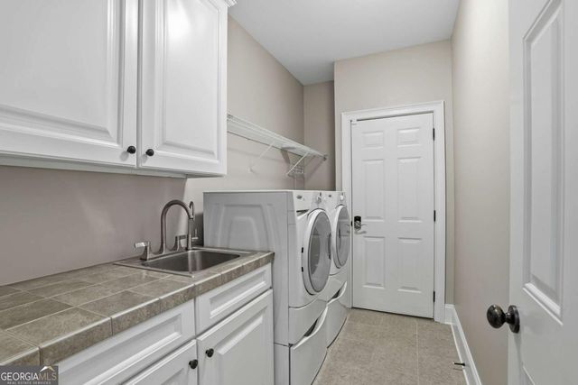 29 Crolley Lane, White, GA 30184