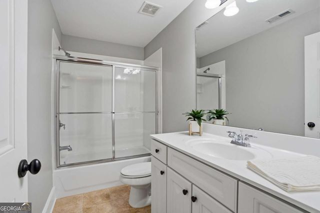 29 Crolley Lane, White, GA 30184