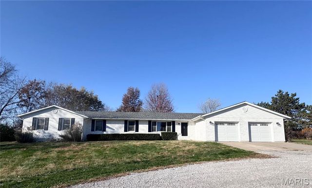 12455 New London Gravel Road, New London, MO 63459