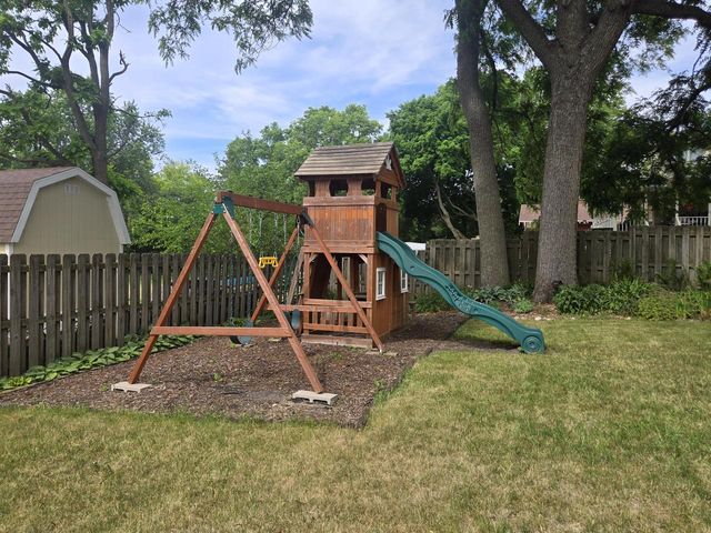 606 E Sherman AVENUE, Fort Atkinson, WI 53538