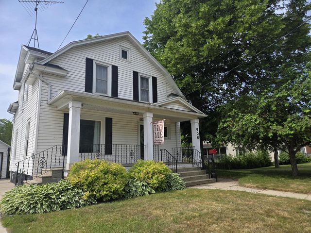 606 E Sherman AVENUE, Fort Atkinson, WI 53538