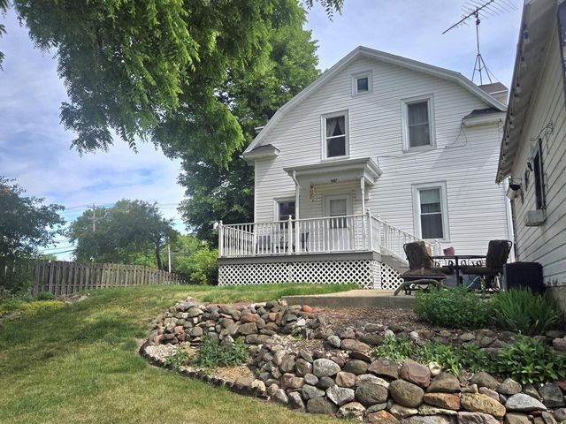 606 E Sherman AVENUE, Fort Atkinson, WI 53538