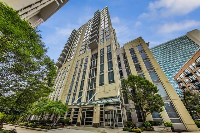 720 N Larrabee Street 1108, Chicago, IL 60654