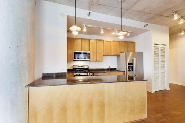 720 N Larrabee Street 1108, Chicago, IL 60654