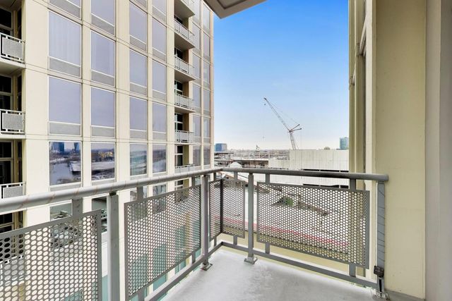 720 N Larrabee Street 1108, Chicago, IL 60654