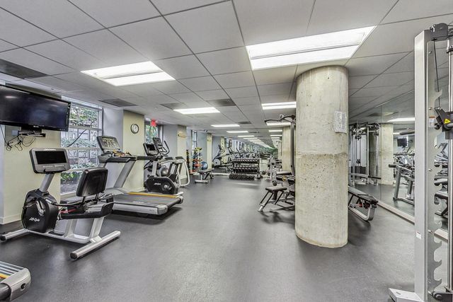 720 N Larrabee Street 1108, Chicago, IL 60654