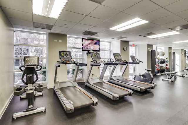 720 N Larrabee Street 1108, Chicago, IL 60654