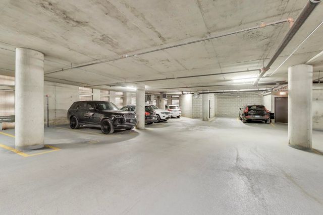 720 N Larrabee Street 1108, Chicago, IL 60654