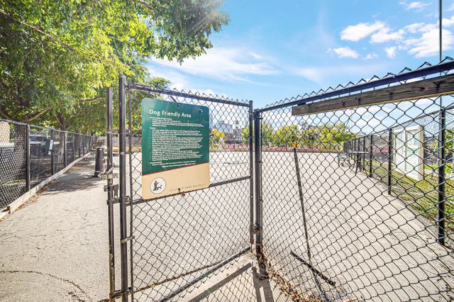 720 N Larrabee Street 1108, Chicago, IL 60654