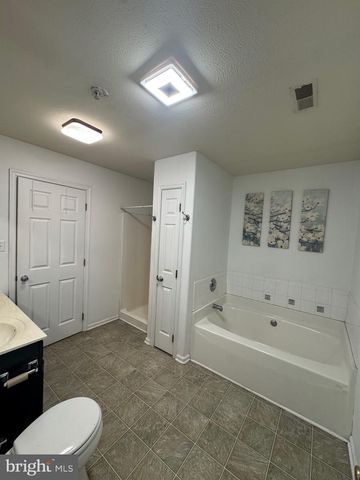 240 MIKE DR, Elkton, MD 21921