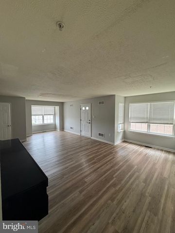 240 MIKE DR, Elkton, MD 21921