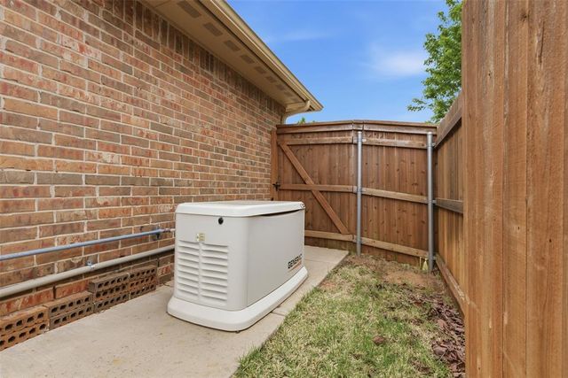 3133 SW 140th Street, Oklahoma City, OK 73170
