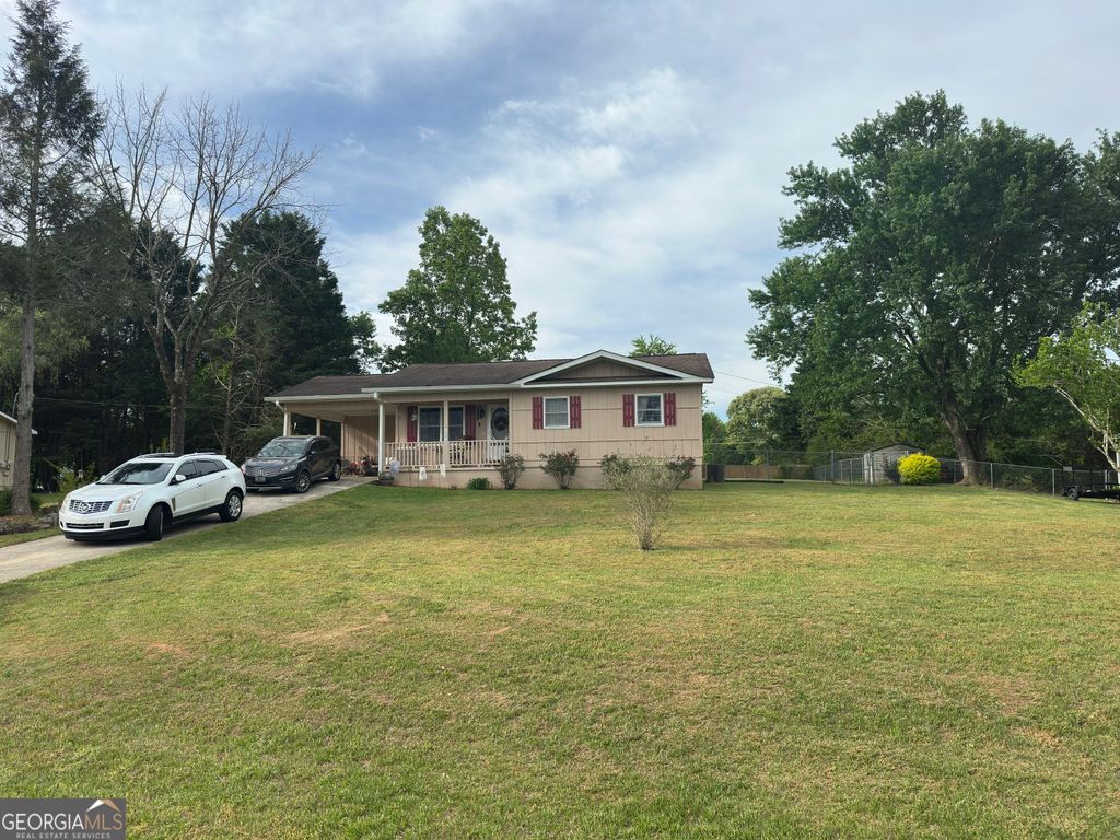 183 Garrison Road, Cornelia, GA 30531