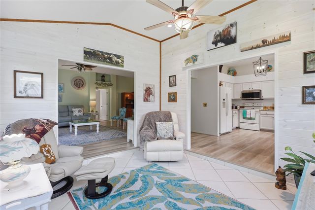611 LISBON LANE, The Villages, FL 32159