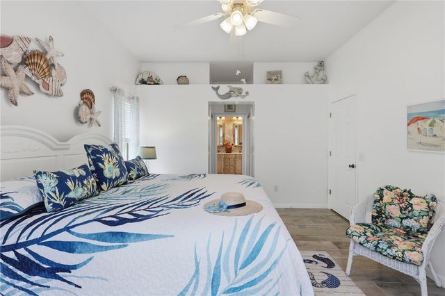 611 LISBON LANE, The Villages, FL 32159