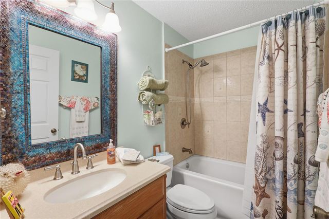 611 LISBON LANE, The Villages, FL 32159
