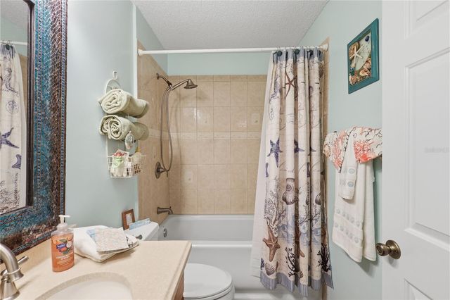 611 LISBON LANE, The Villages, FL 32159