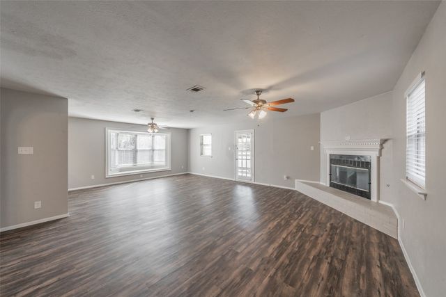 621 N Briery Road, Irving, TX 75061