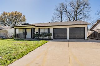 621 N Briery Road, Irving, TX 75061