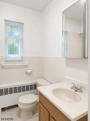 31 Wedgewood Drive 62, Verona Twp., NJ 07044