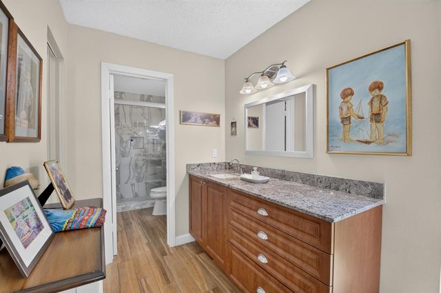 5896 Via Delray Boulevard A, Delray Beach, FL 33484