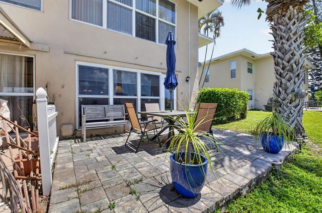 5896 Via Delray Boulevard A, Delray Beach, FL 33484