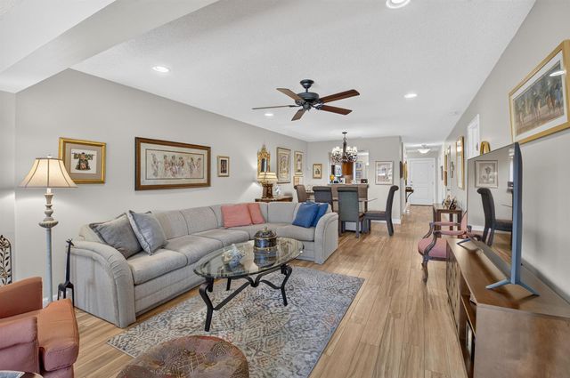 5896 Via Delray Boulevard A, Delray Beach, FL 33484
