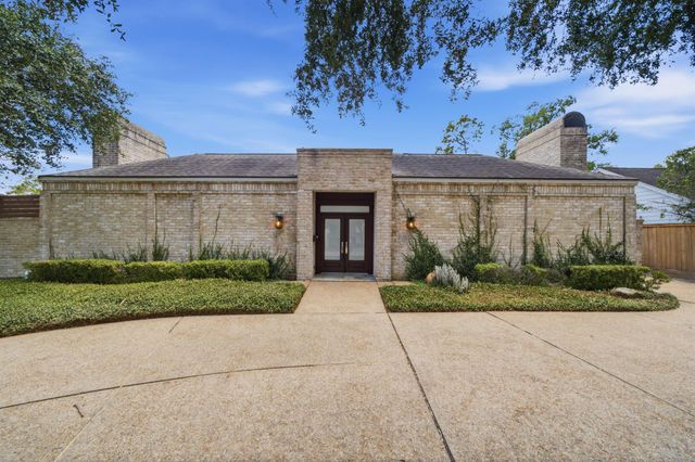 10103 Briar Forest Drive, Houston, TX 77042