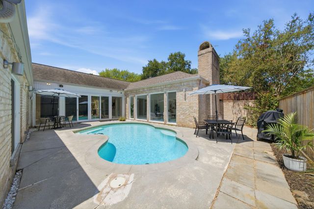 10103 Briar Forest Drive, Houston, TX 77042