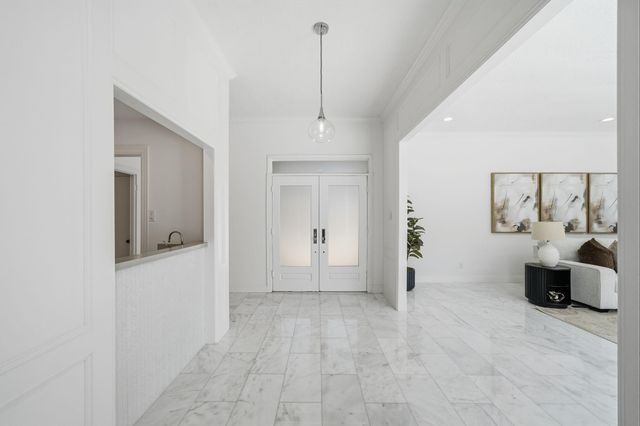 10103 Briar Forest Drive, Houston, TX 77042