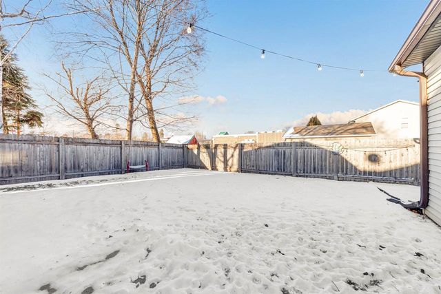 125 E ALLOUEZ AVENUE, Green Bay, WI 54301