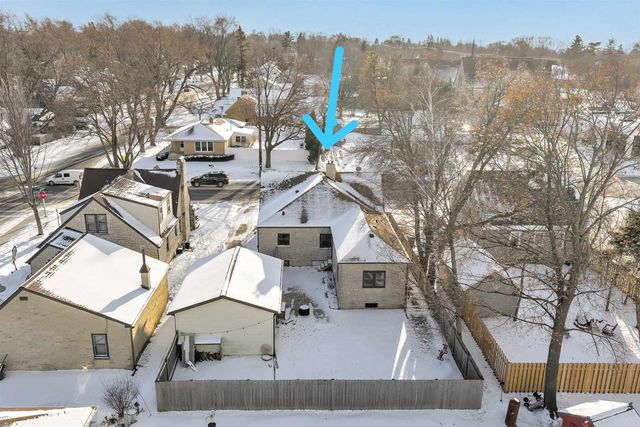 125 E ALLOUEZ AVENUE, Green Bay, WI 54301