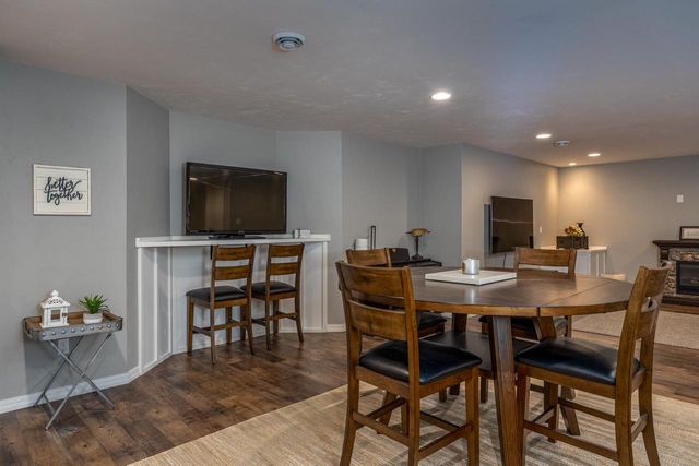 651 RUNDQUIST WAY, Kimberly, WI 54136