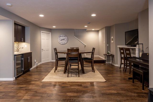 651 RUNDQUIST WAY, Kimberly, WI 54136