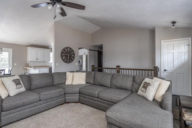 651 RUNDQUIST WAY, Kimberly, WI 54136