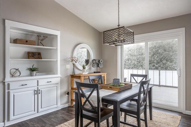 651 RUNDQUIST WAY, Kimberly, WI 54136