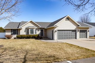 651 RUNDQUIST WAY, Kimberly, WI 54136