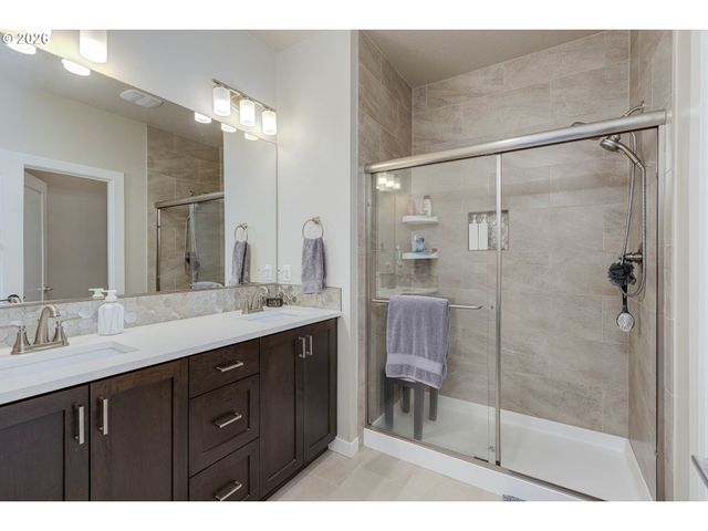 2132 Nw MCGAREY Dr, Mc Minnville, OR 97128